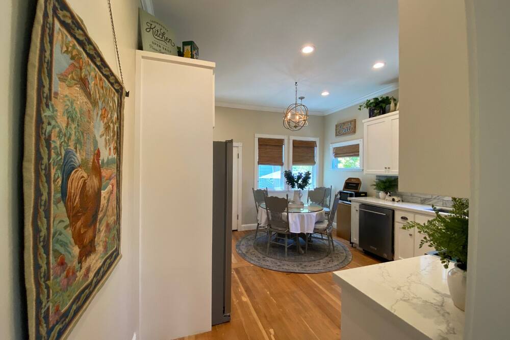 Photo of Kitchen in Cloverdale