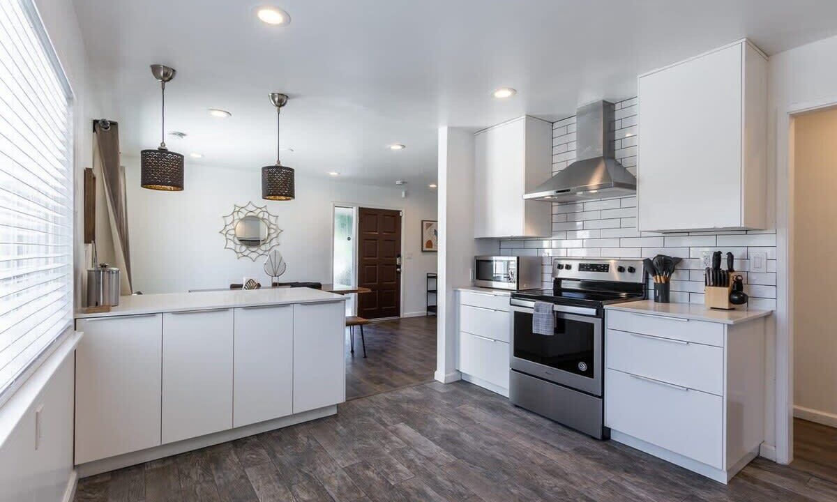Photo of Kitchen in East Palo Alto