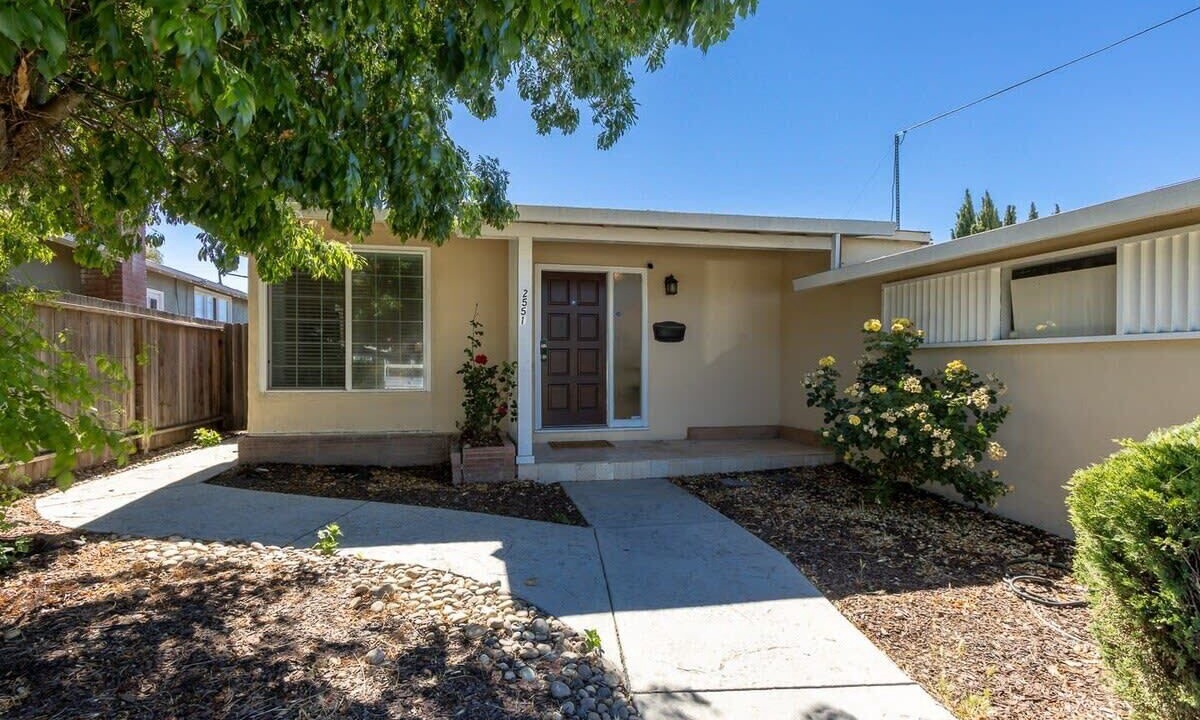 Photo of Outdoor in East Palo Alto