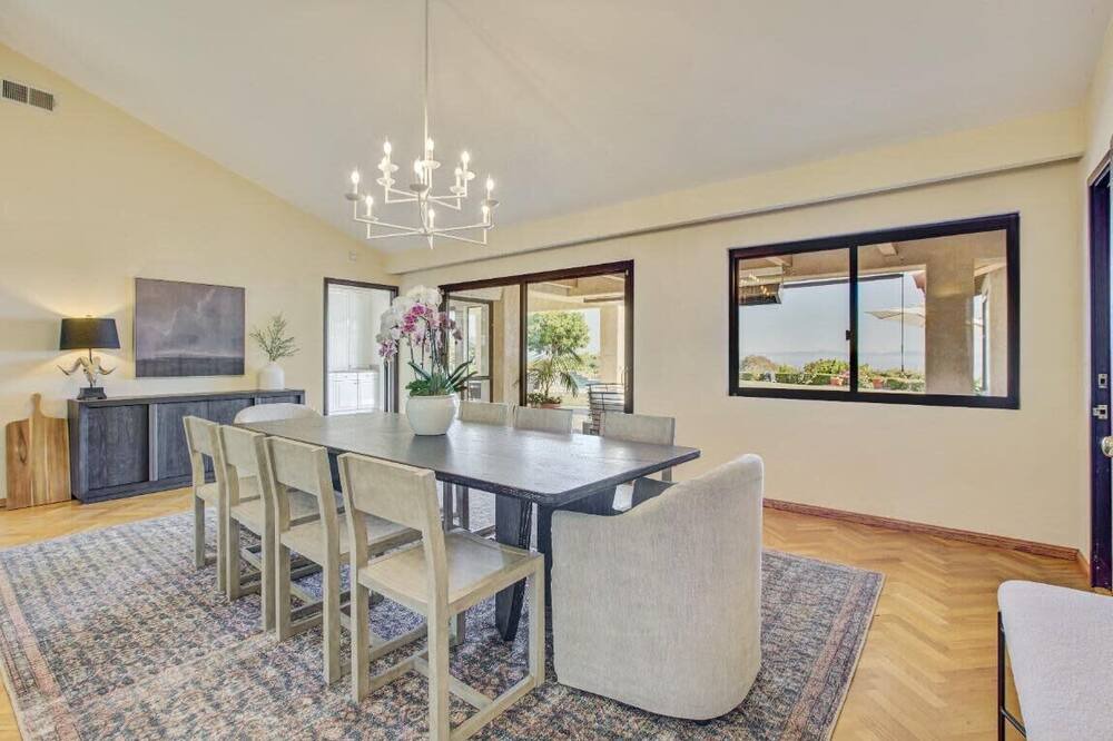 Photo of Kitchen in Alta Mesa