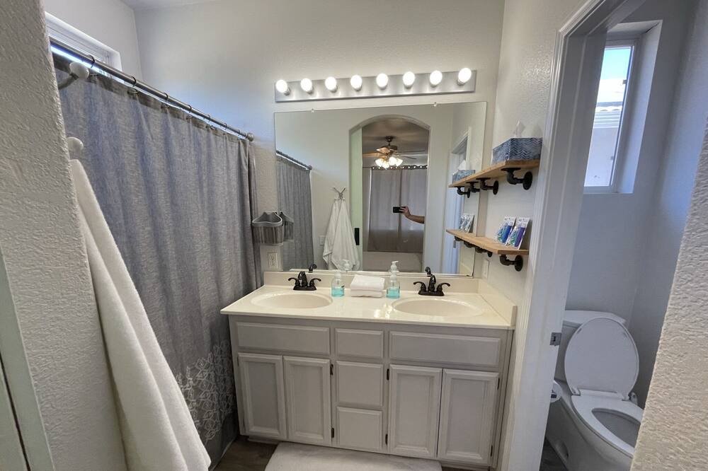 Photo of Bathroom in West Sacramento
