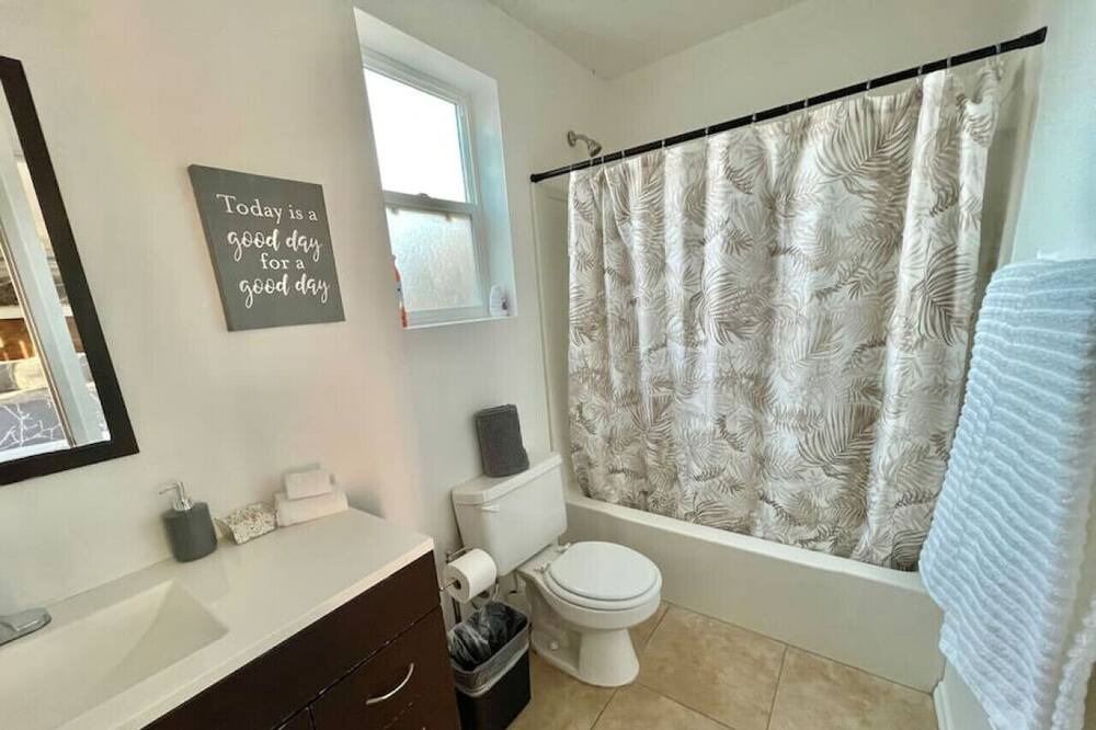 Photo of Bathroom in Bay Ho
