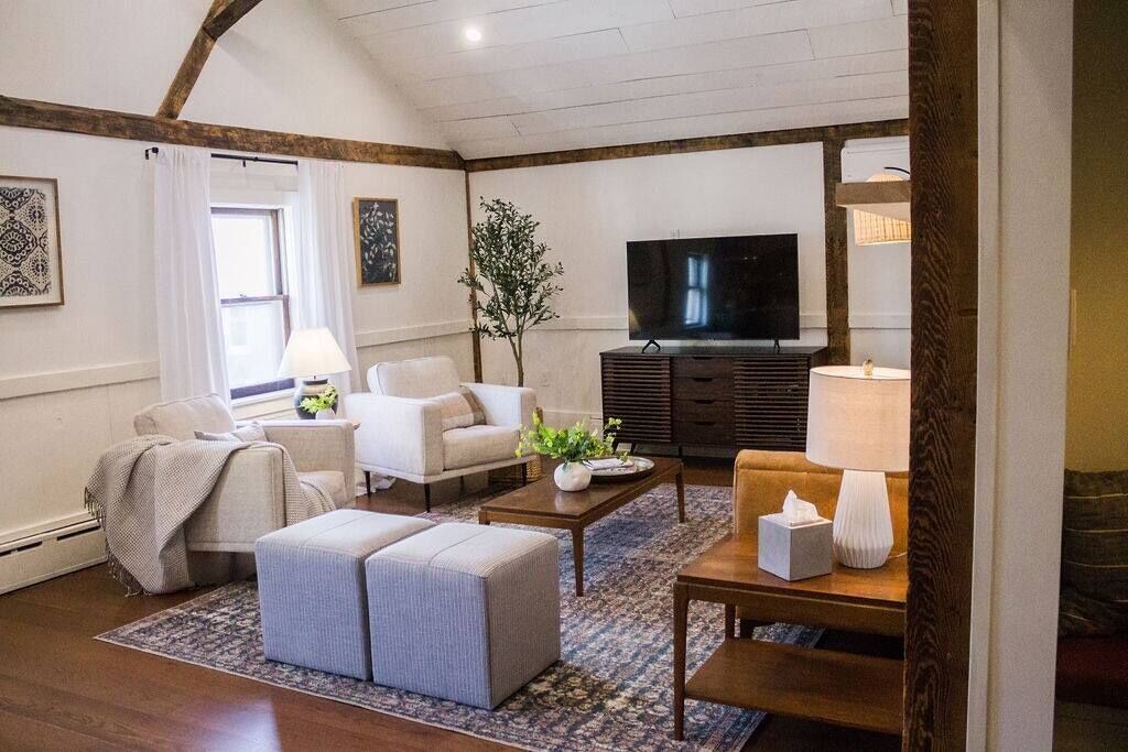 Photo of Livingroom in Myerstown