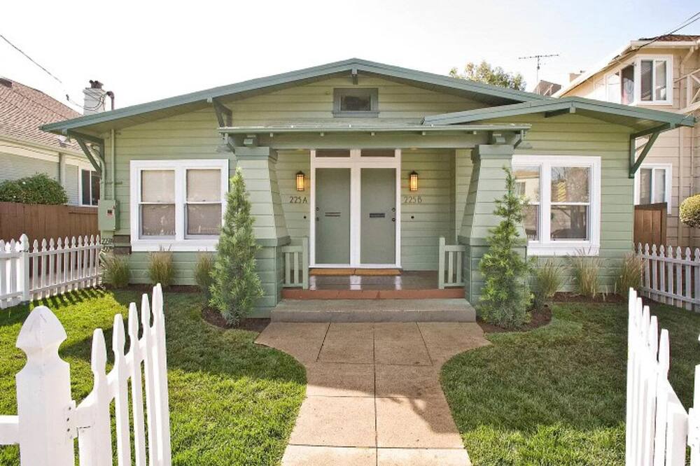 Photo of Outdoor in Burlingame