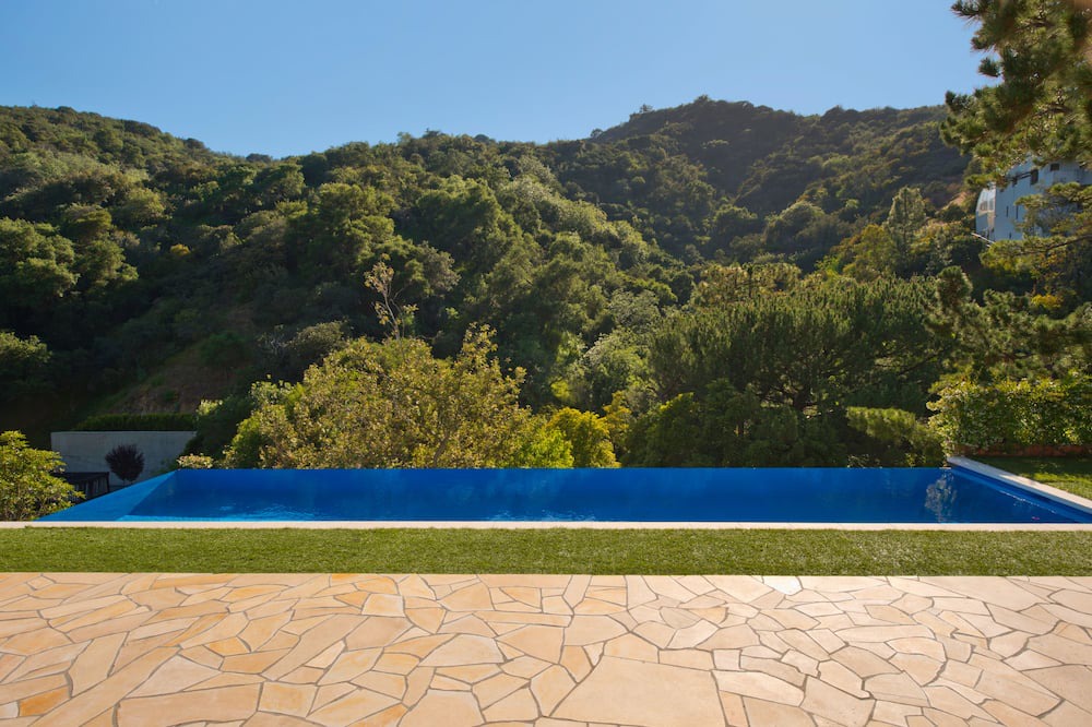 Photo of Others in Beverly Glen