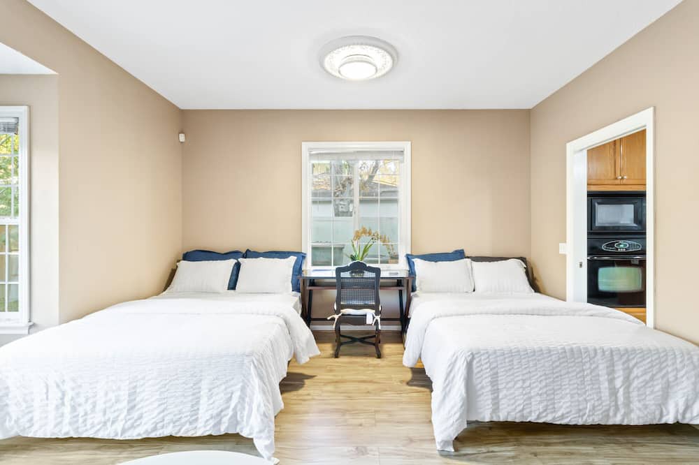 Photo of Bedroom in North Central