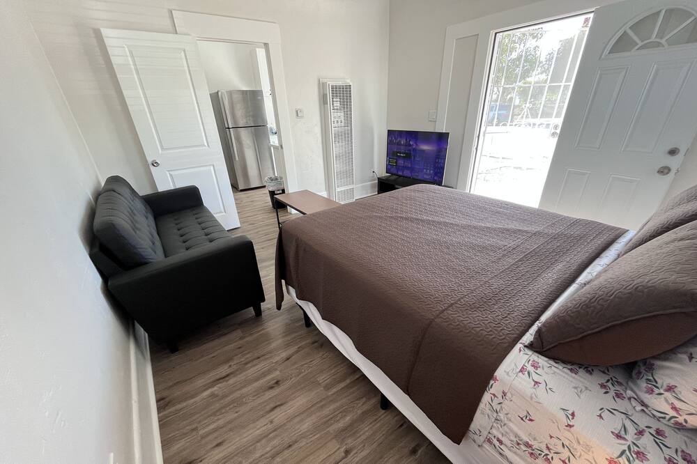 Photo of Bedroom in National City