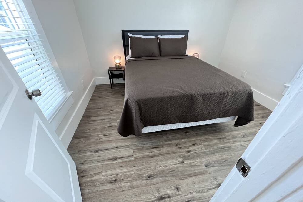 Photo of Bedroom in National City