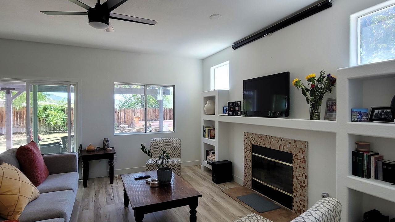 Photo of Livingroom in Wildomar