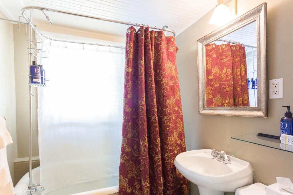 Photo of Bathroom in Picnic Valley