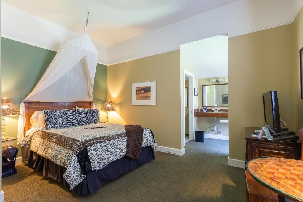 Photo of Bedroom in Picnic Valley