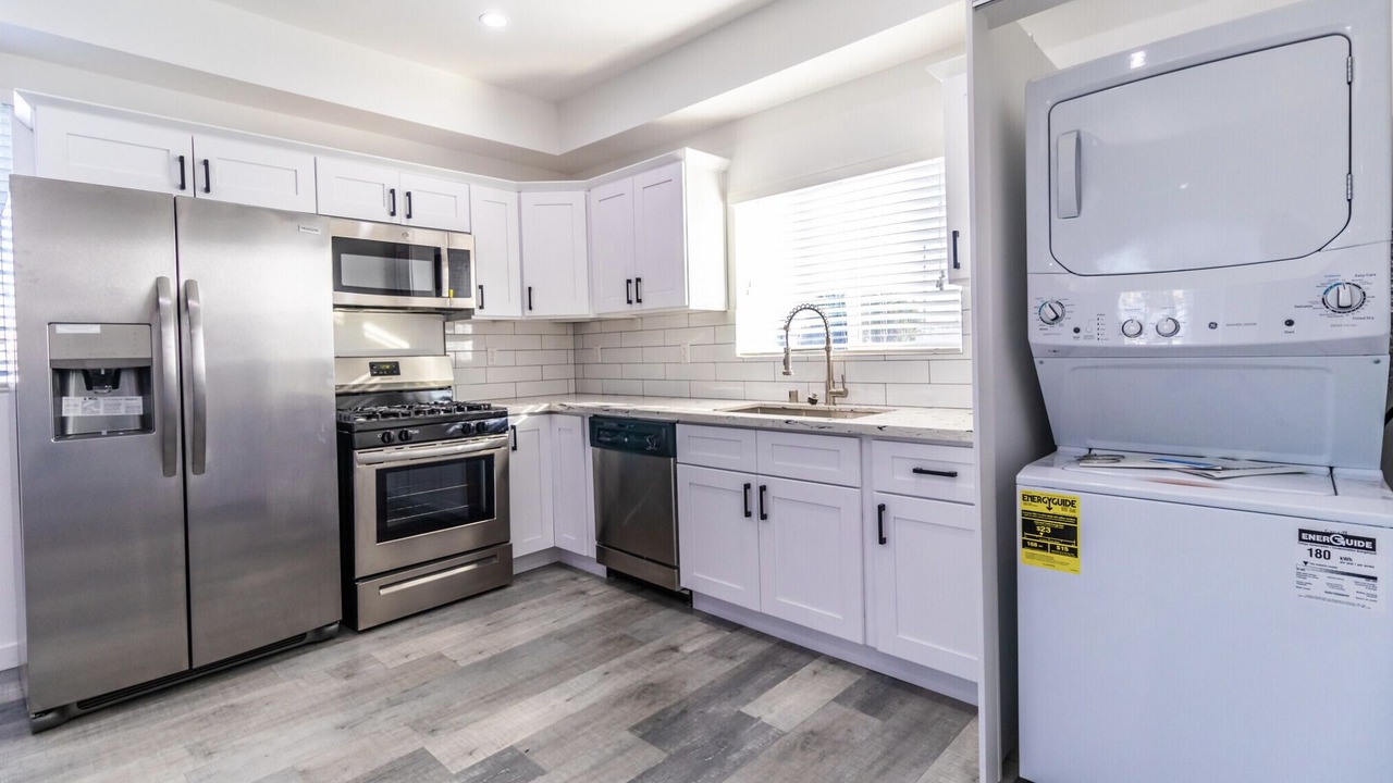 Photo of Kitchen in Pico-Union