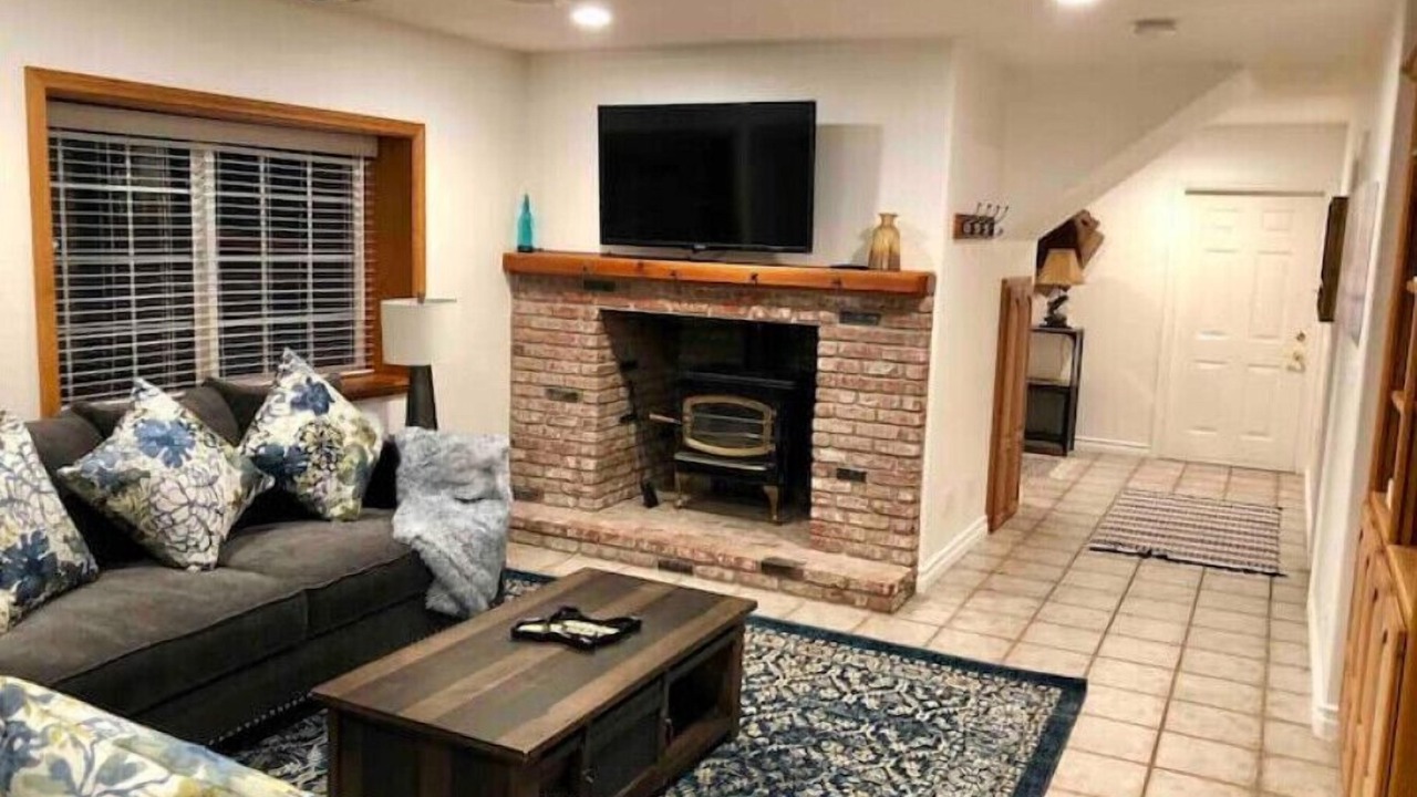 Photo of Livingroom in Midpines