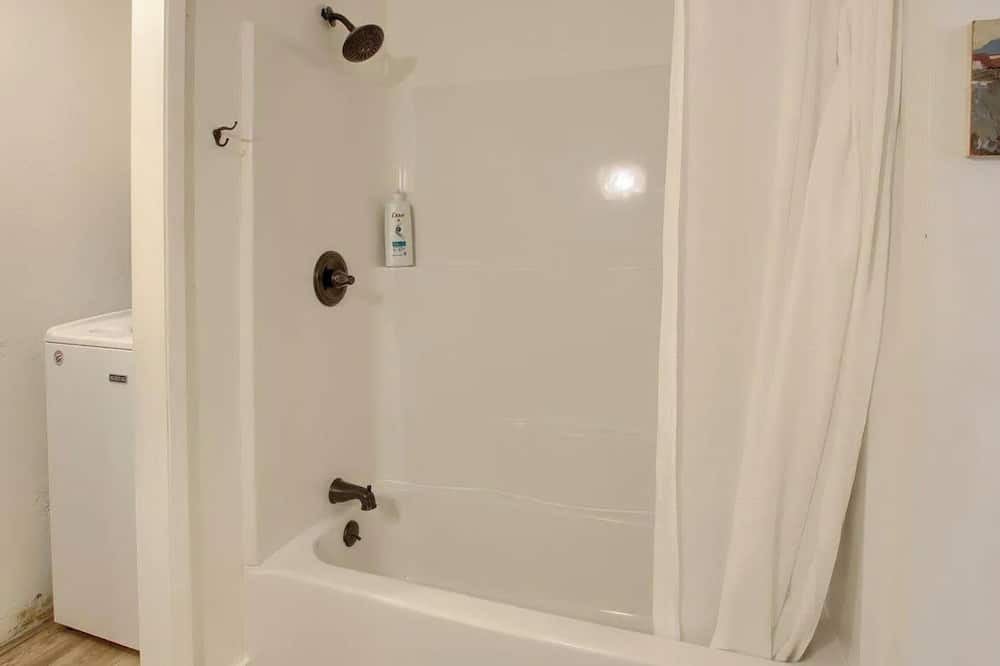 Photo of Bathroom in Yosemite West