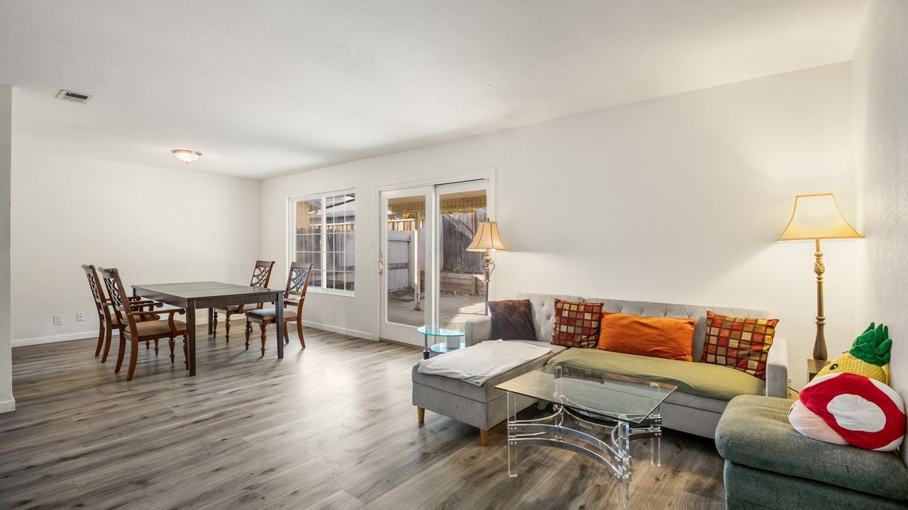 Photo of Livingroom in Antioch