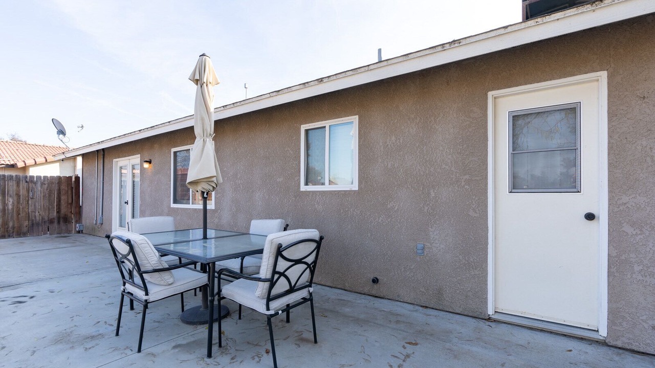 Photo of Patio Balcony in Hanford