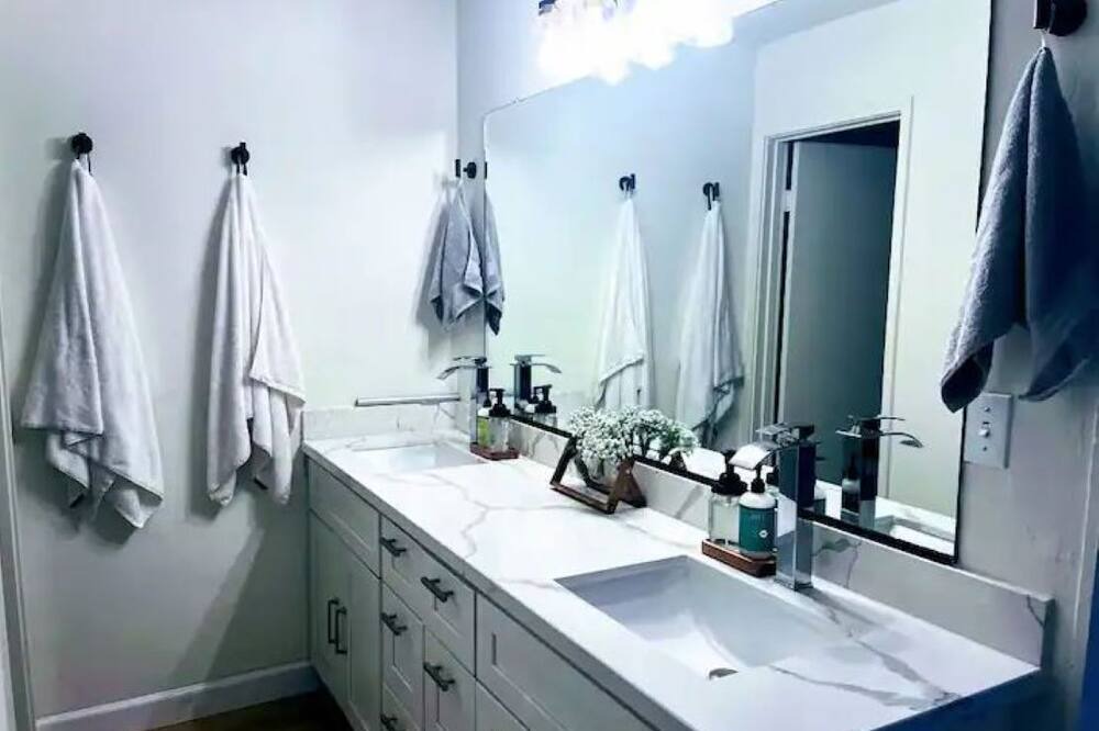Photo of Bathroom in Jackson Park