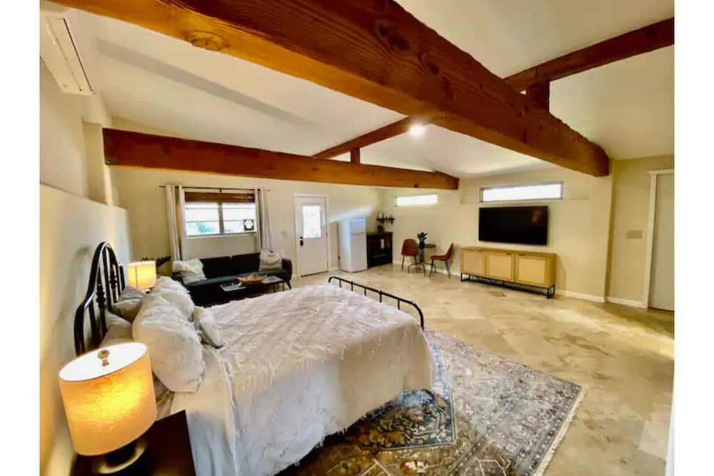 Photo of Bedroom in Alpine