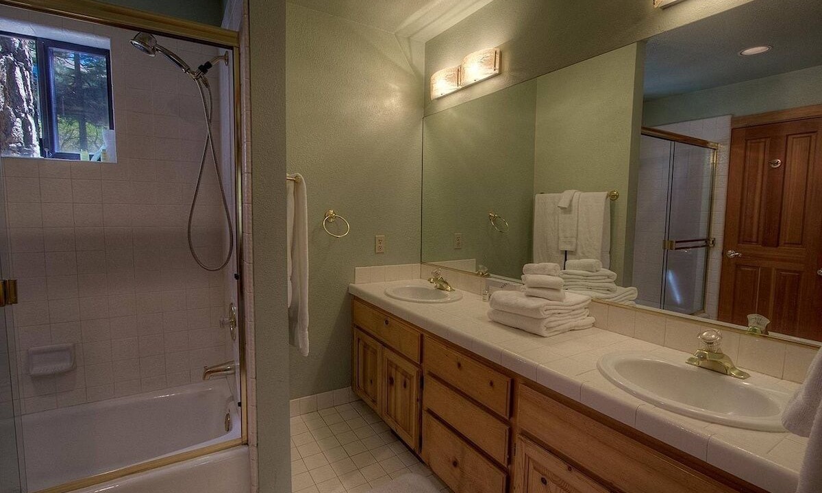 Photo of Bathroom in Montgomery Estates