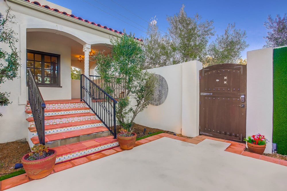 Photo of Outdoor in Loma Portal