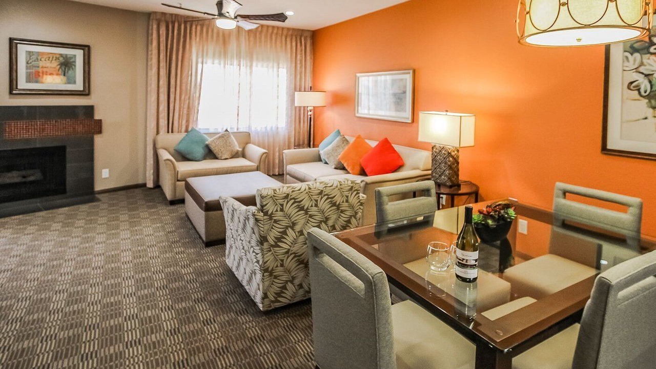 Photo of Livingroom in Araby Commons