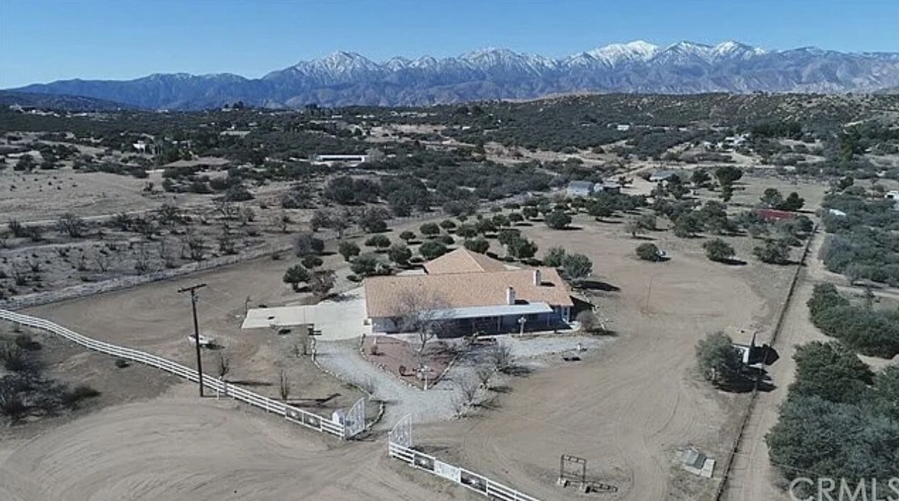 Photo of Outdoor in Hesperia