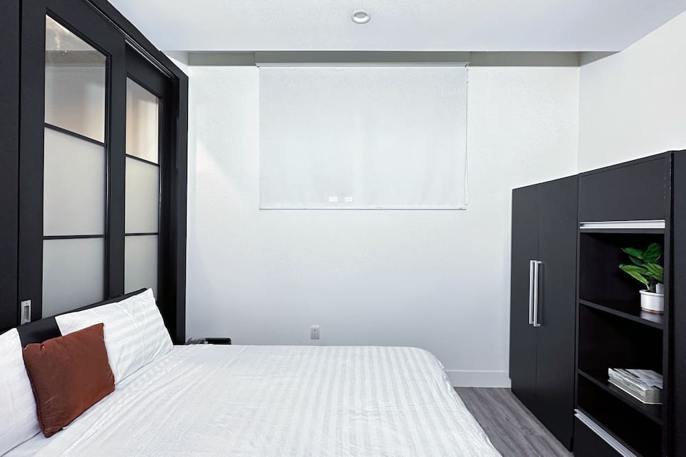 Photo of Bedroom in Westlake South