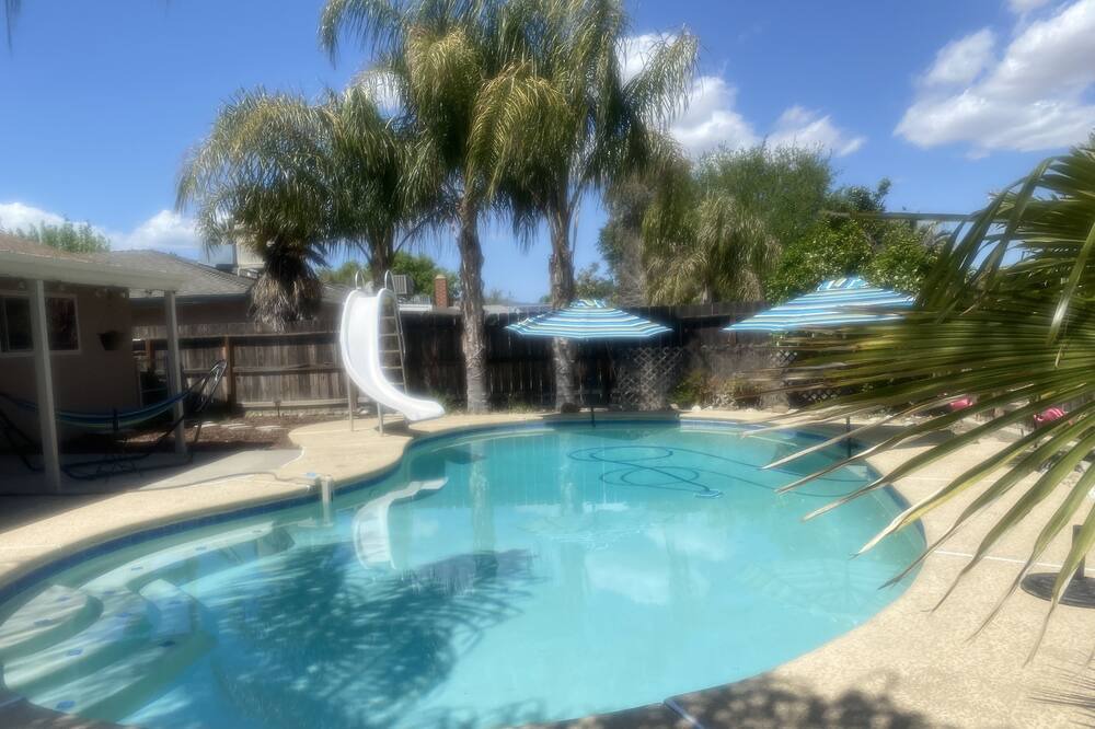 Photo of Outdoor in Coalinga