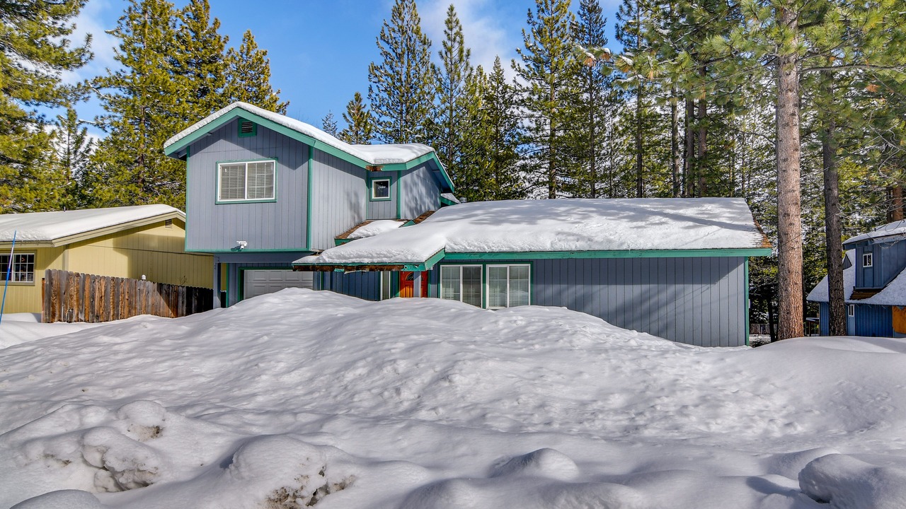 Photo of Outdoor in Country Club Estates
