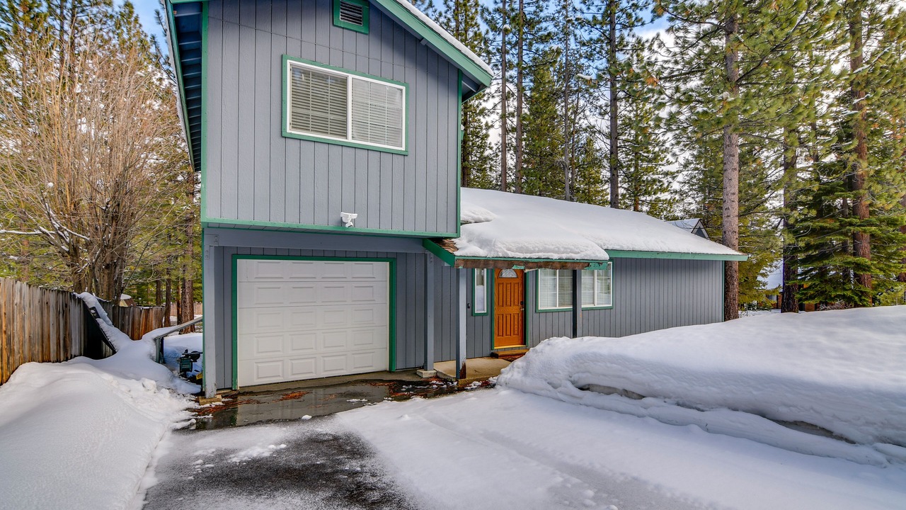 Photo of Outdoor in Country Club Estates
