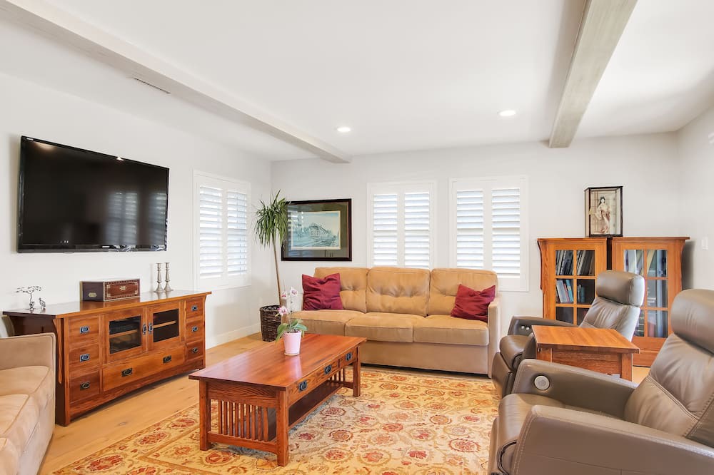 Photo of Bedroom in The Mesa