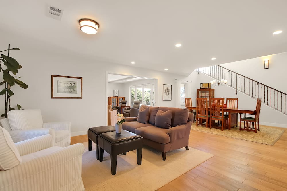 Photo of Bedroom in The Mesa
