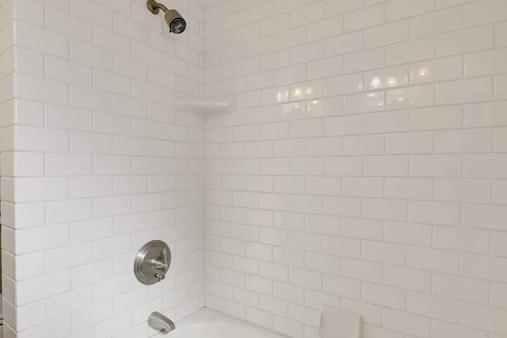 Photo of Bathroom in The Mesa