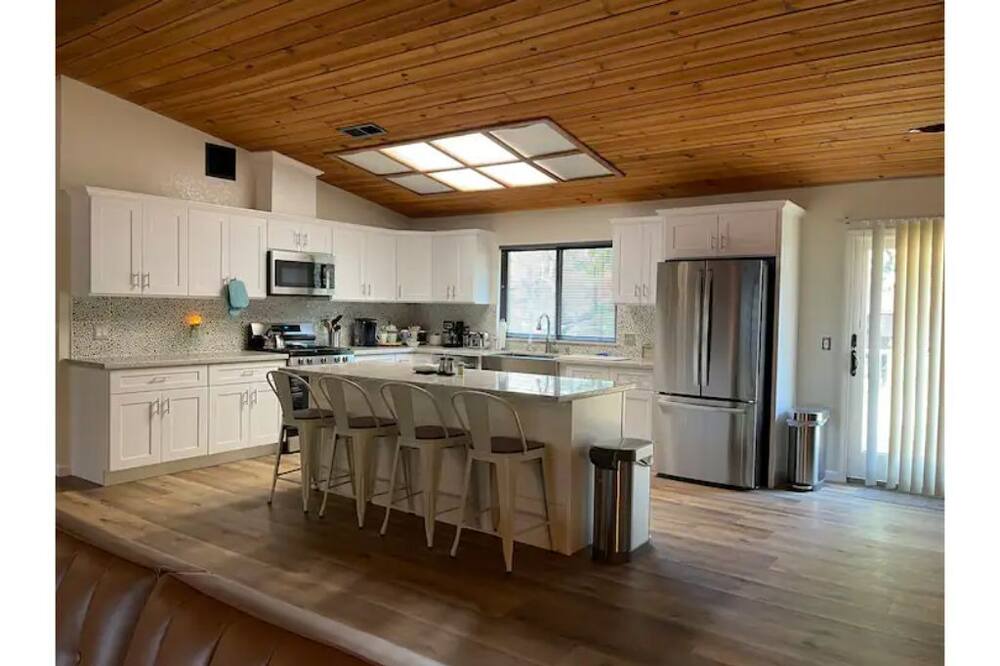 Photo of Kitchen in Three Rivers