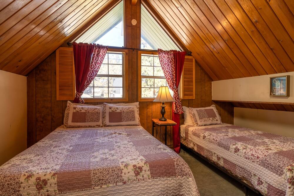 Photo of Bedroom in Whispering Forest