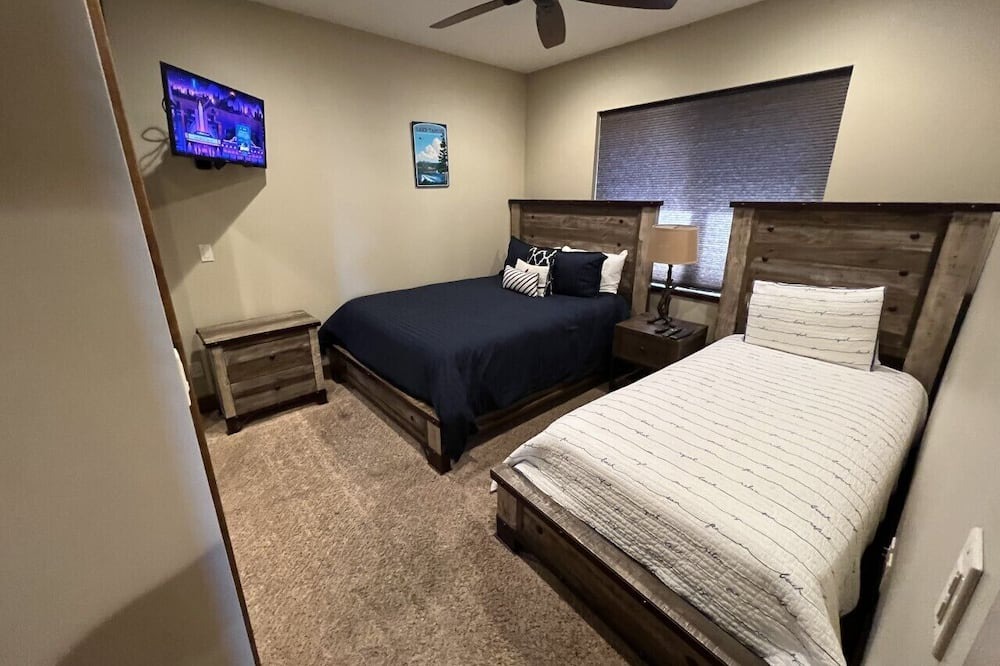 Photo of Bedroom in Al Tahoe