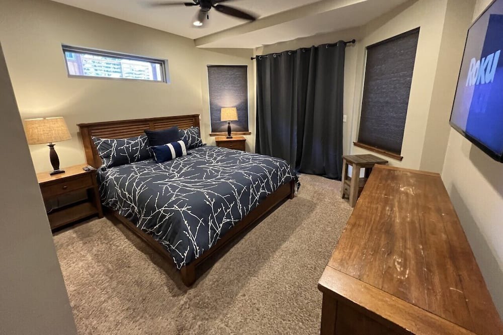 Photo of Bedroom in Al Tahoe