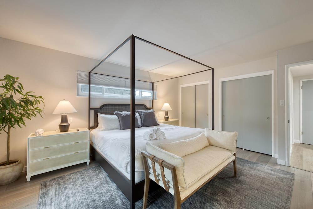 Photo of Bedroom in Montgomery Village