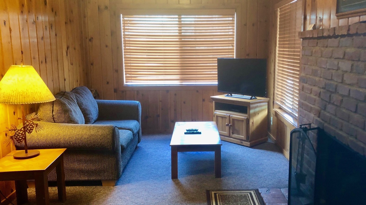 Photo of Bedroom in June Lake