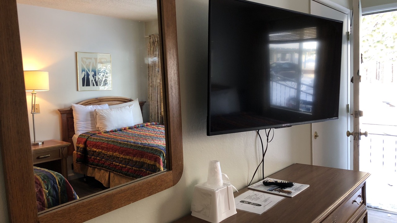 Photo of Bedroom in Lakeside Park