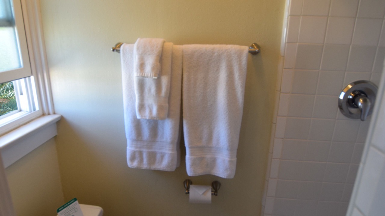 Photo of Bathroom in Avalon