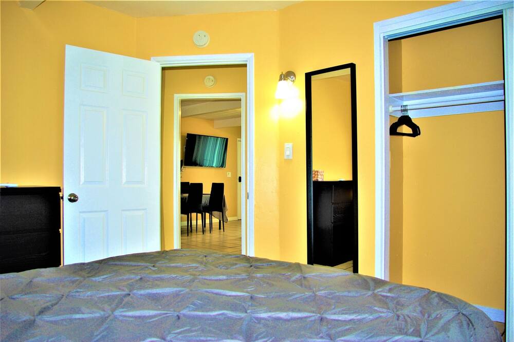 Photo of Bedroom in Logan Heights