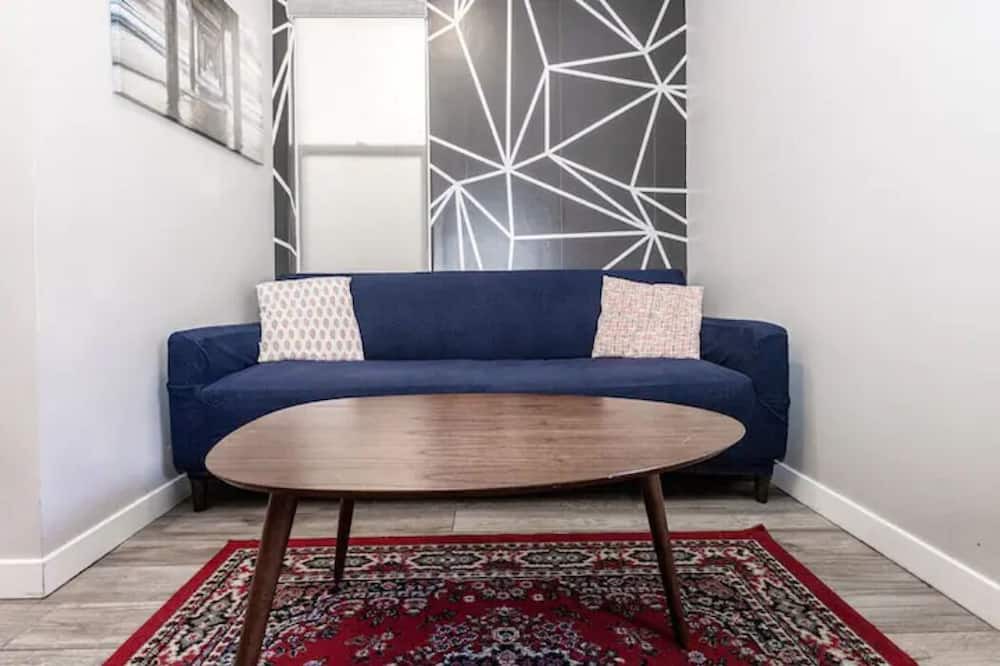 Photo of Livingroom in Old Town