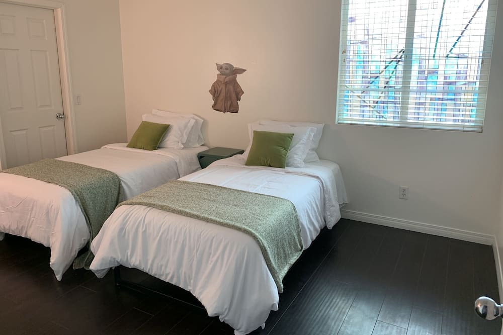 Photo of Bedroom in Hesperia