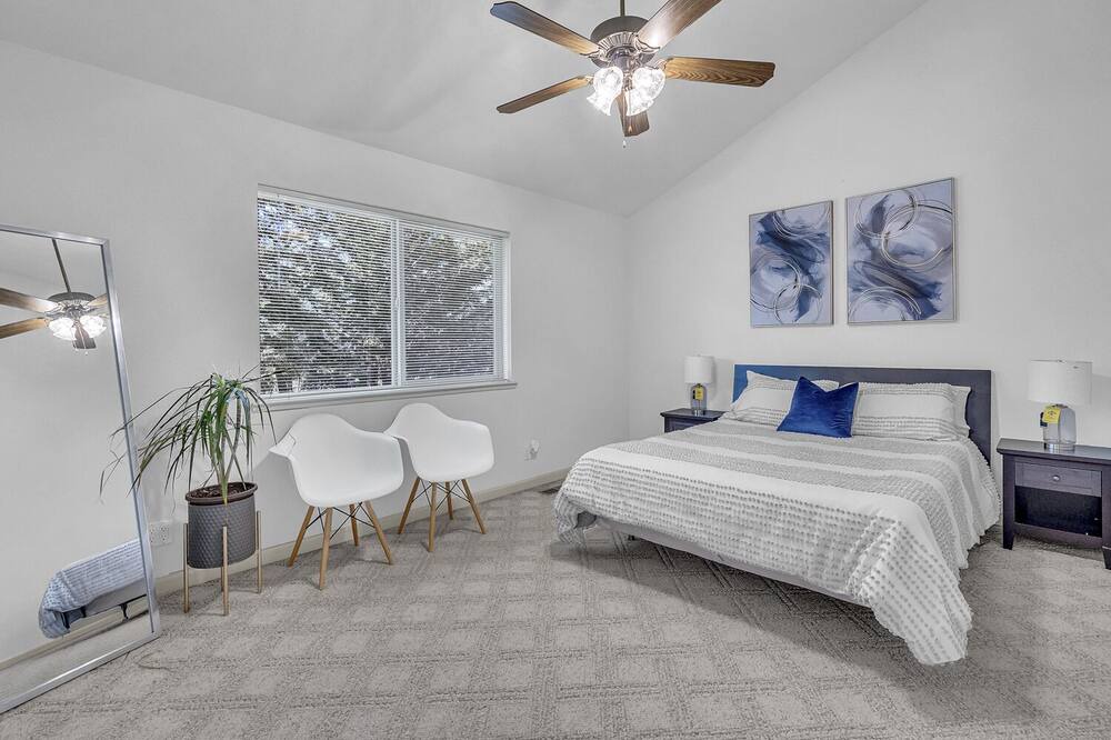Photo of Bedroom in Grass Valley