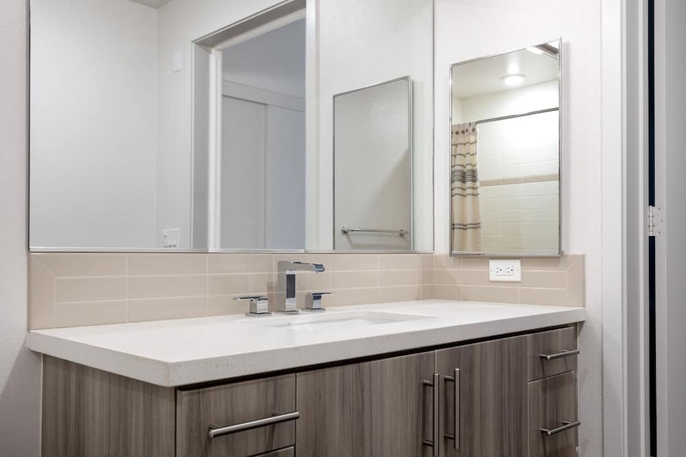 Photo of Bathroom in Palms
