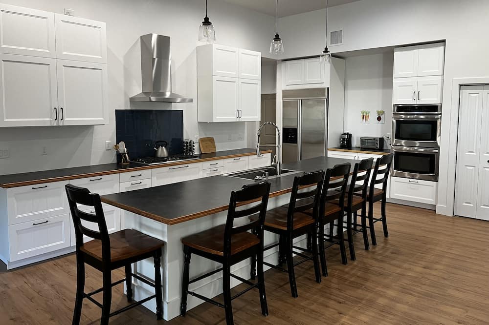 Photo of Kitchen in Crescent City