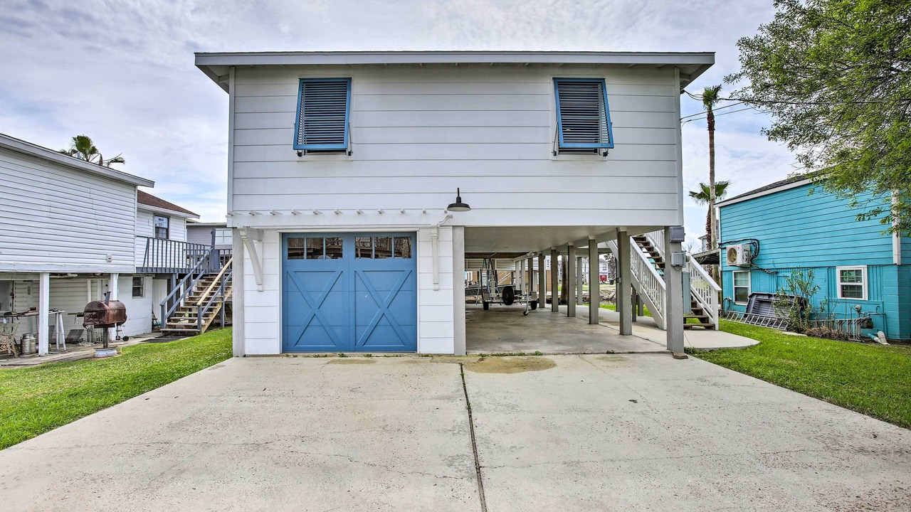 Photo of Outdoor in Hitchcock