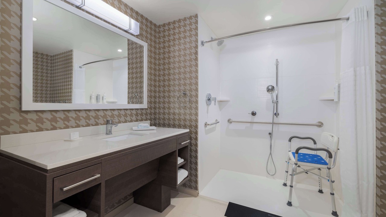 Photo of Bathroom in El Centro