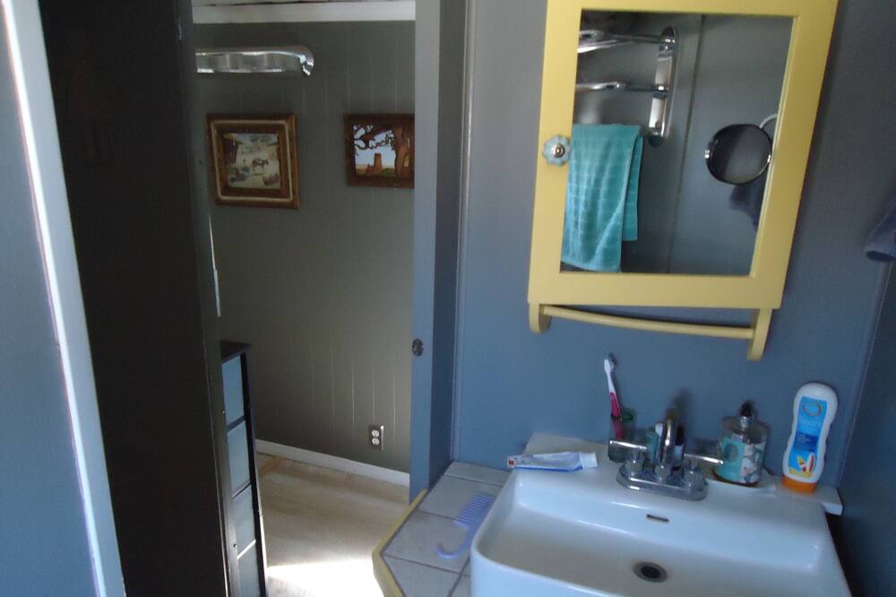 Photo of Bathroom in Bombay Beach